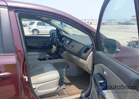 2016 Kia Sedona Lx из США, поврежденный, VIN KNDMB5C18G6159773